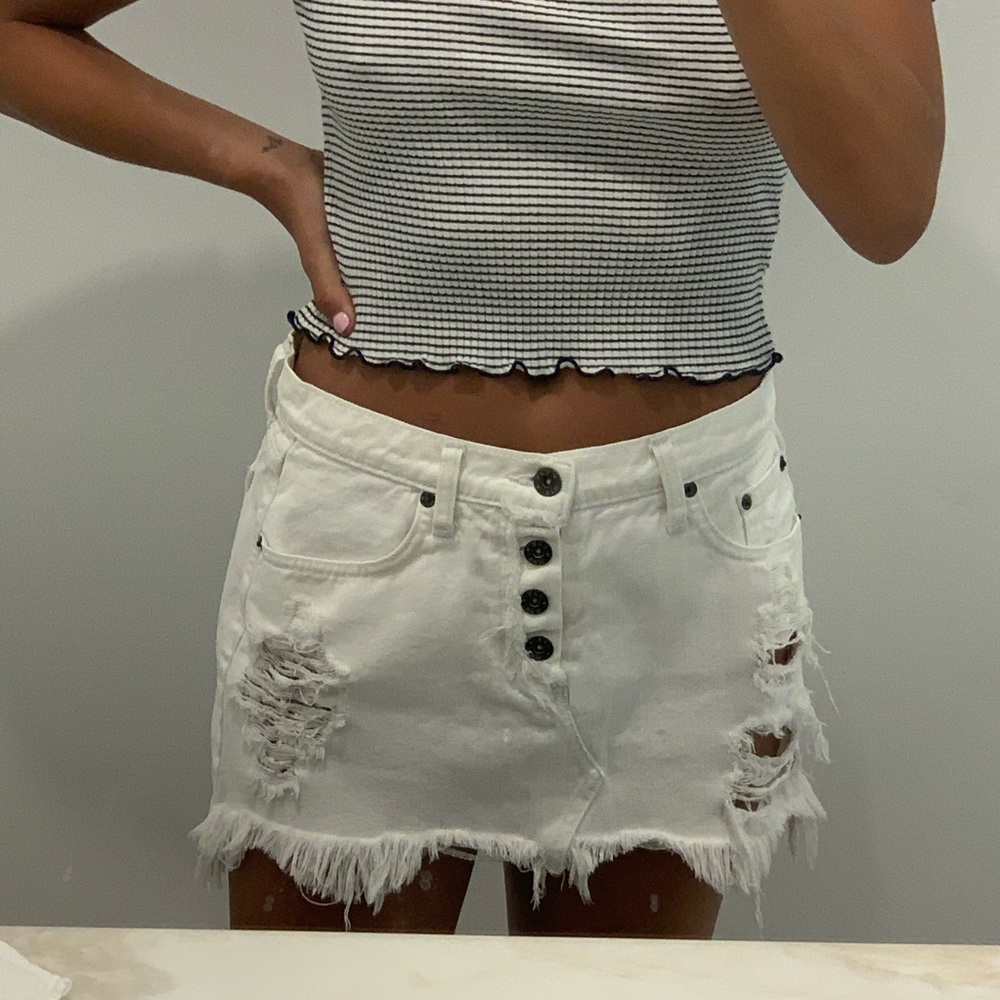 Carmar white jean skirt